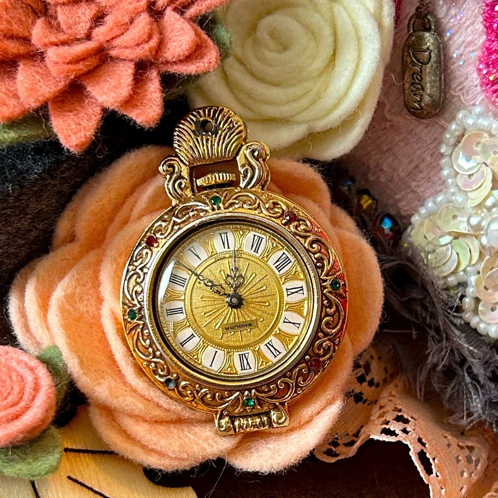 Vintage Estate Endura Jeweled Pocket Watch Pendant - Picture 4 of 9